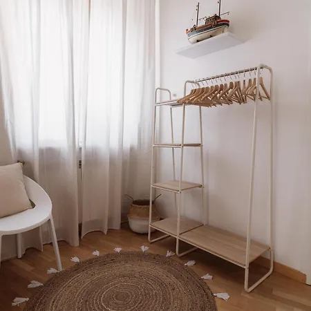Apartment Tra I Tetti Di Campetto, Attico Con Terrazzo E Ascensore E Parcheggio Gratuito