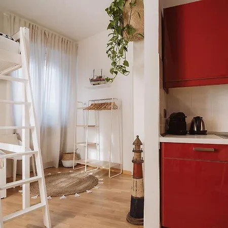 Tra I Tetti Di Campetto, Attico Con Terrazzo E Ascensore E Parcheggio Gratuito Apartment