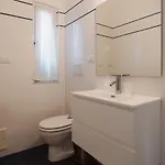 Tra I Tetti Di Campetto, Attico Con Terrazzo E Ascensore E Parcheggio Gratuito 公寓 *